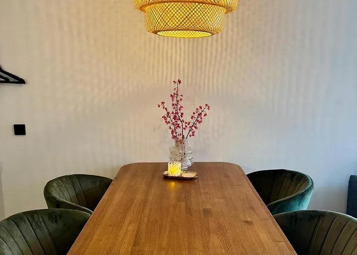 Walram 호텔 팔켄뷔르흐안더횔